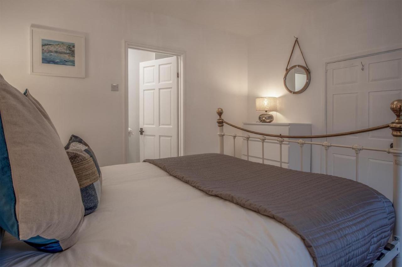 Caleb'S Cottage - 4 Bedroom Cottage - Solva Extérieur photo